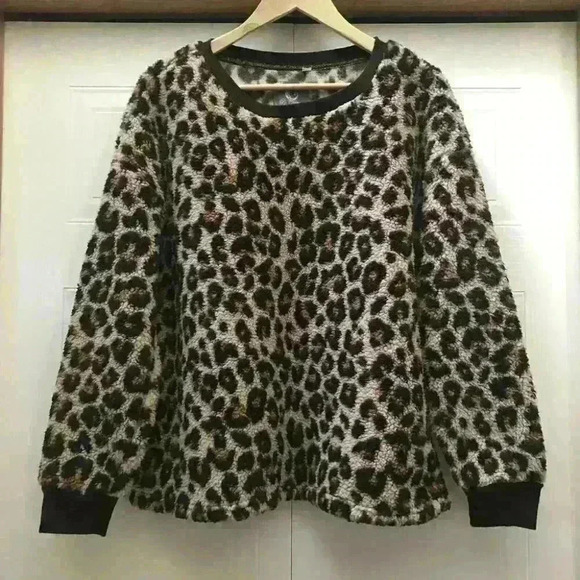 PJ Couture Animal Print Lounge  Pajama Top Soft Fleece Size XL - Picture 8 of 9